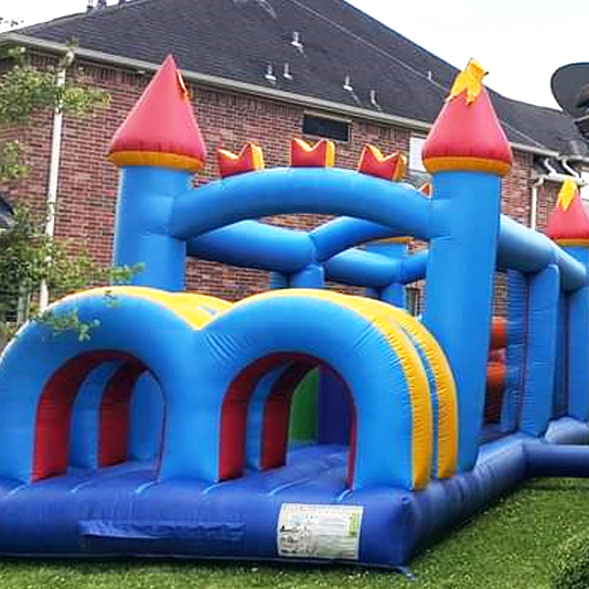 Inflatable obstacle course for parties